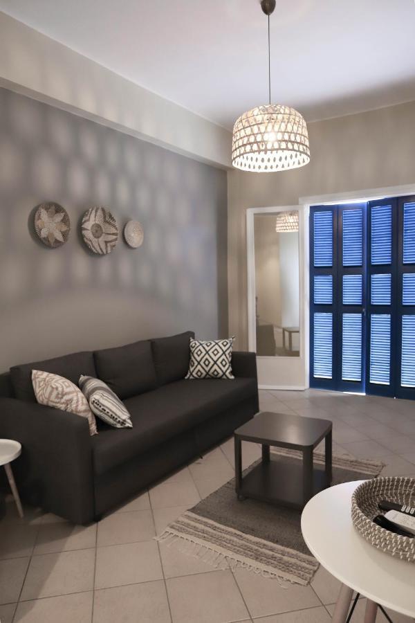 Rhodes Town Garden Apartment