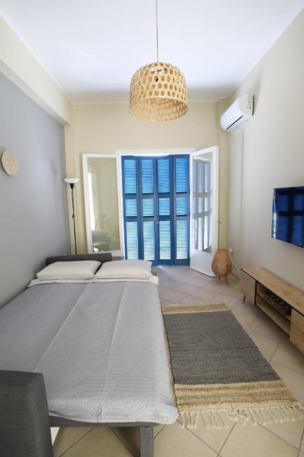 Rhodes Town Garden Apartment